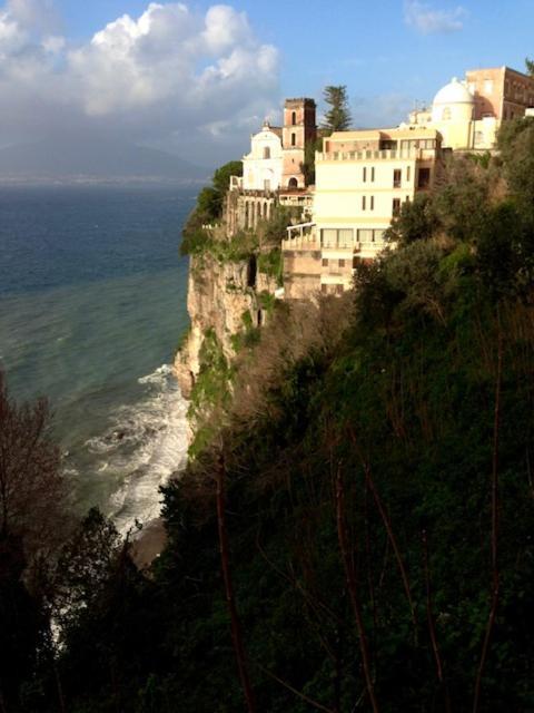 La Solution 2023 Apartment Vico Equense Bagian luar foto